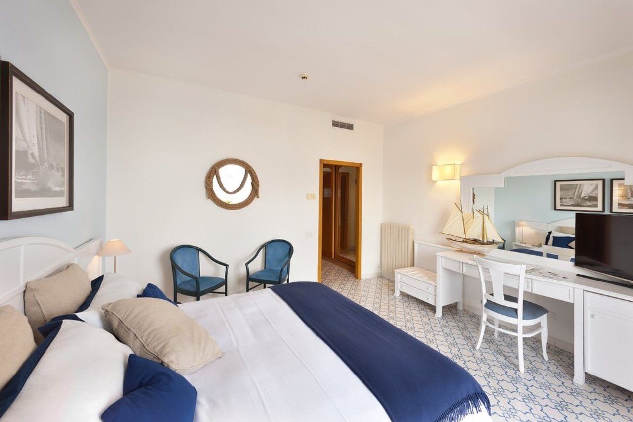 Grand Vesuvio 4* Sorrente